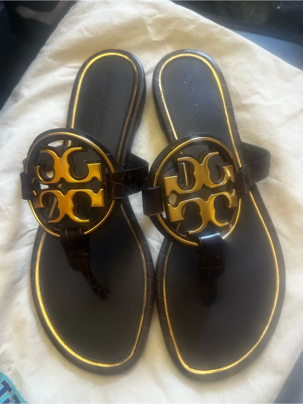 Tory Burch classic tory